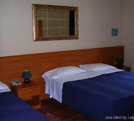 ホテル ロマーニャ フィレンツェ