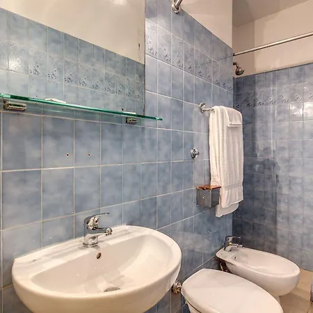 ロマーニャ ホテル フィレンツェ