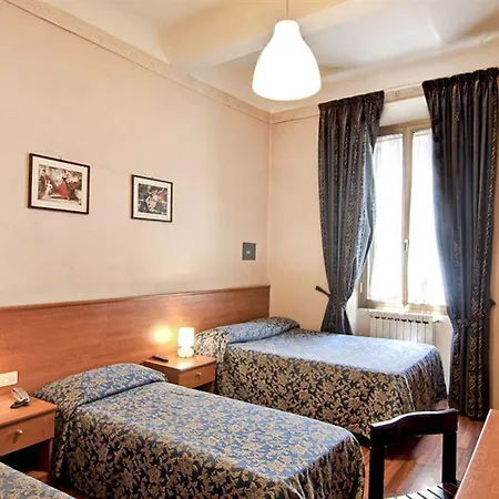 ロマーニャ ホテル フィレンツェ